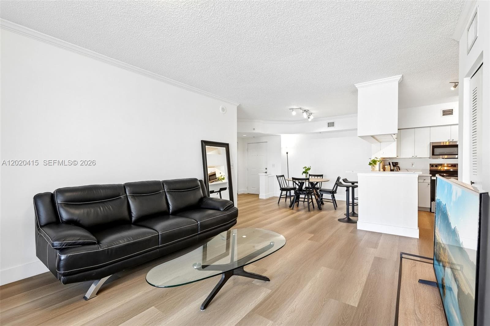 Porto Bellagio · #2808 in Sunny Isles Beach - Photo 3
