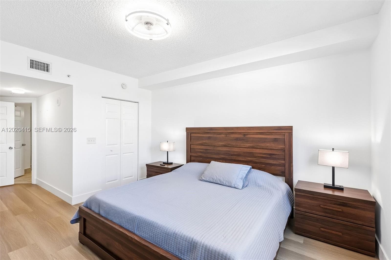 Brand New King Size Bedroom set