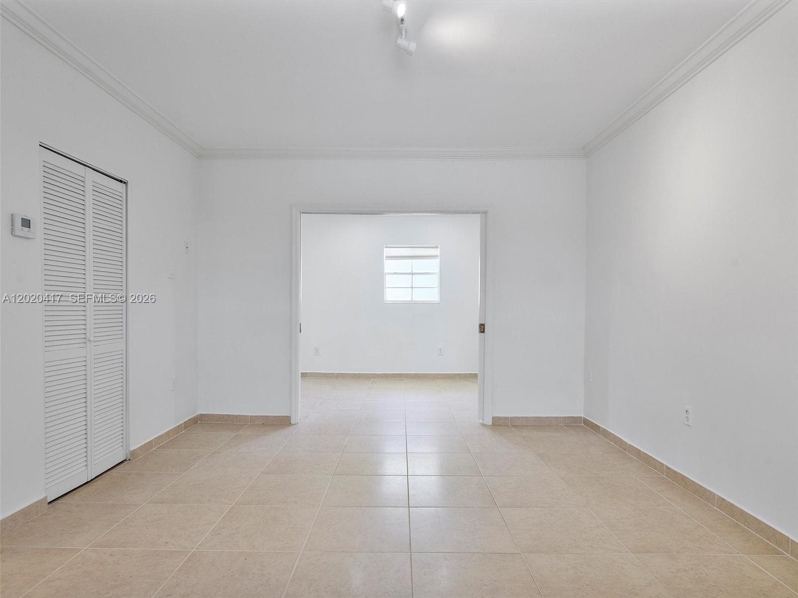 731 Sistina AV photo 28