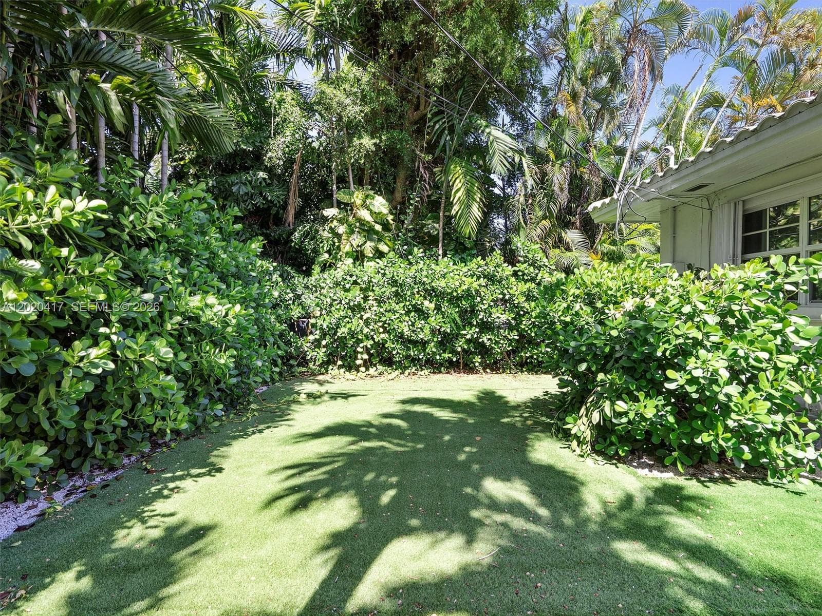 731 Sistina AV photo 48