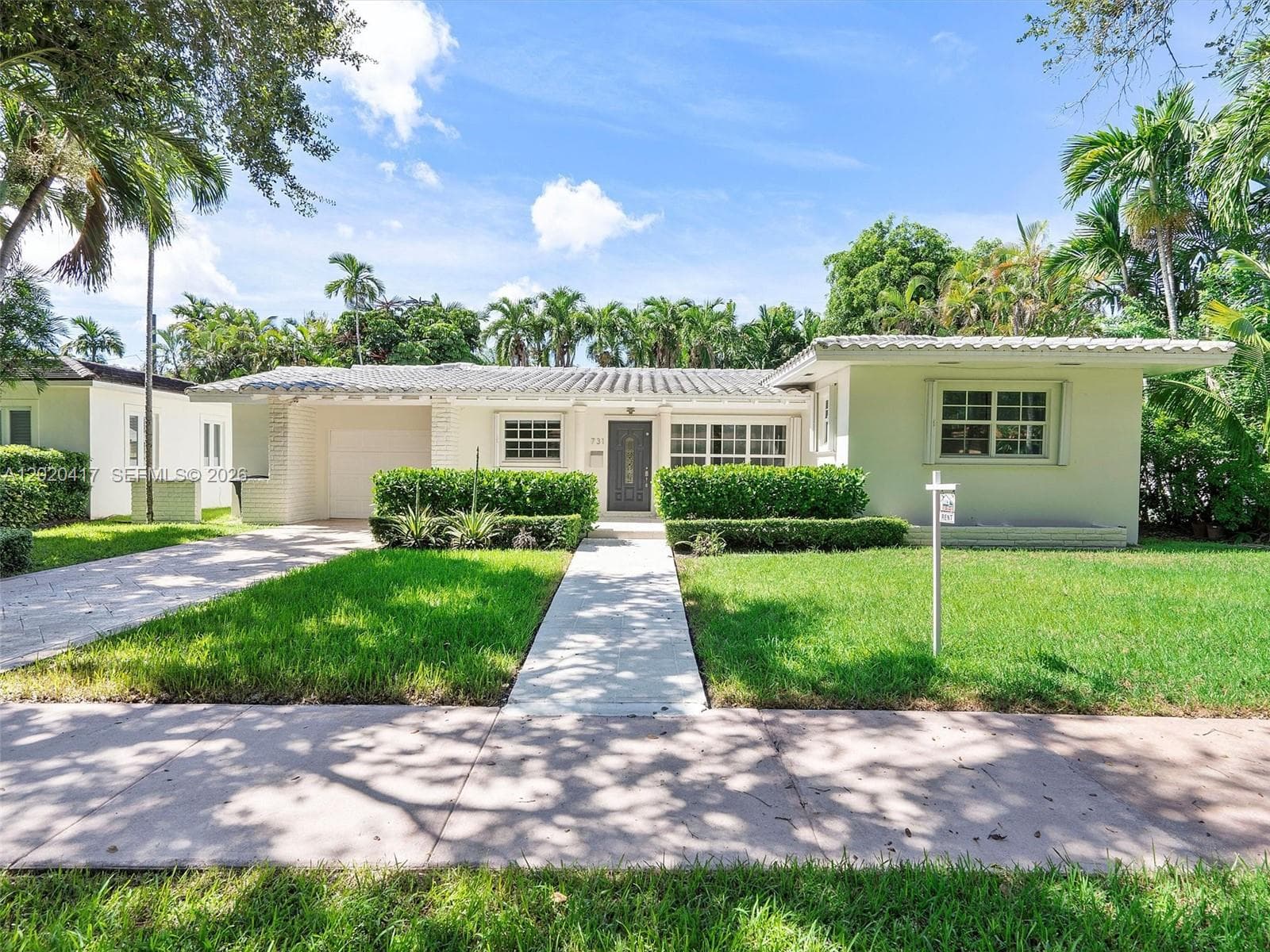 731 Sistina AV photo 25