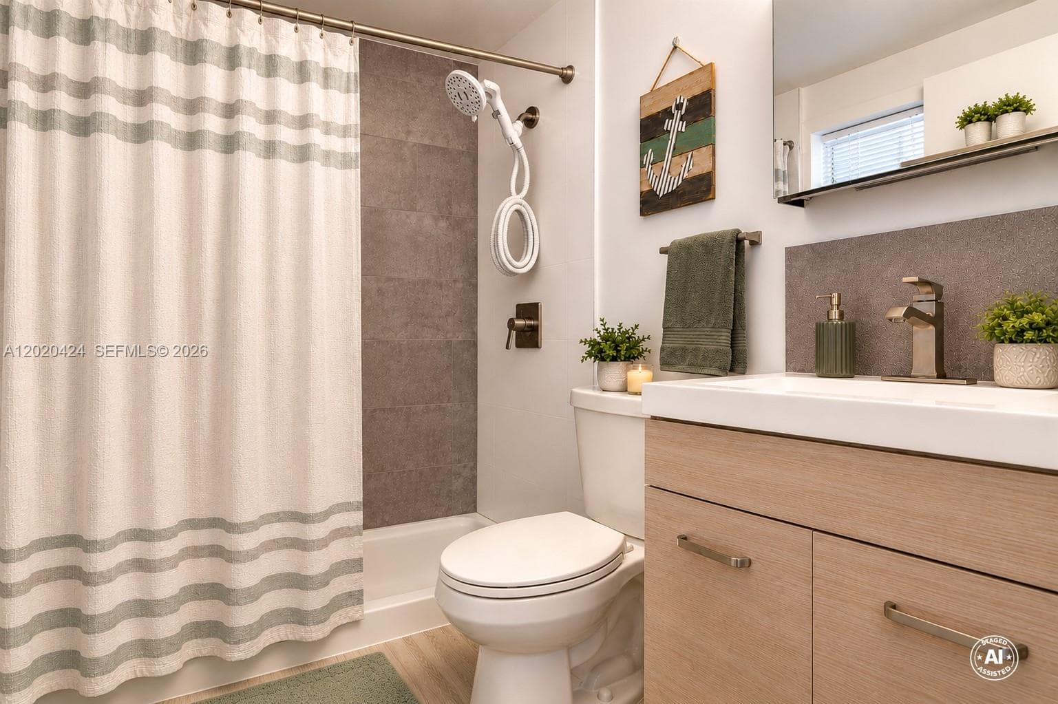 SUNSHINE BAY CONDO · #417 in Miami Beach - Photo 9