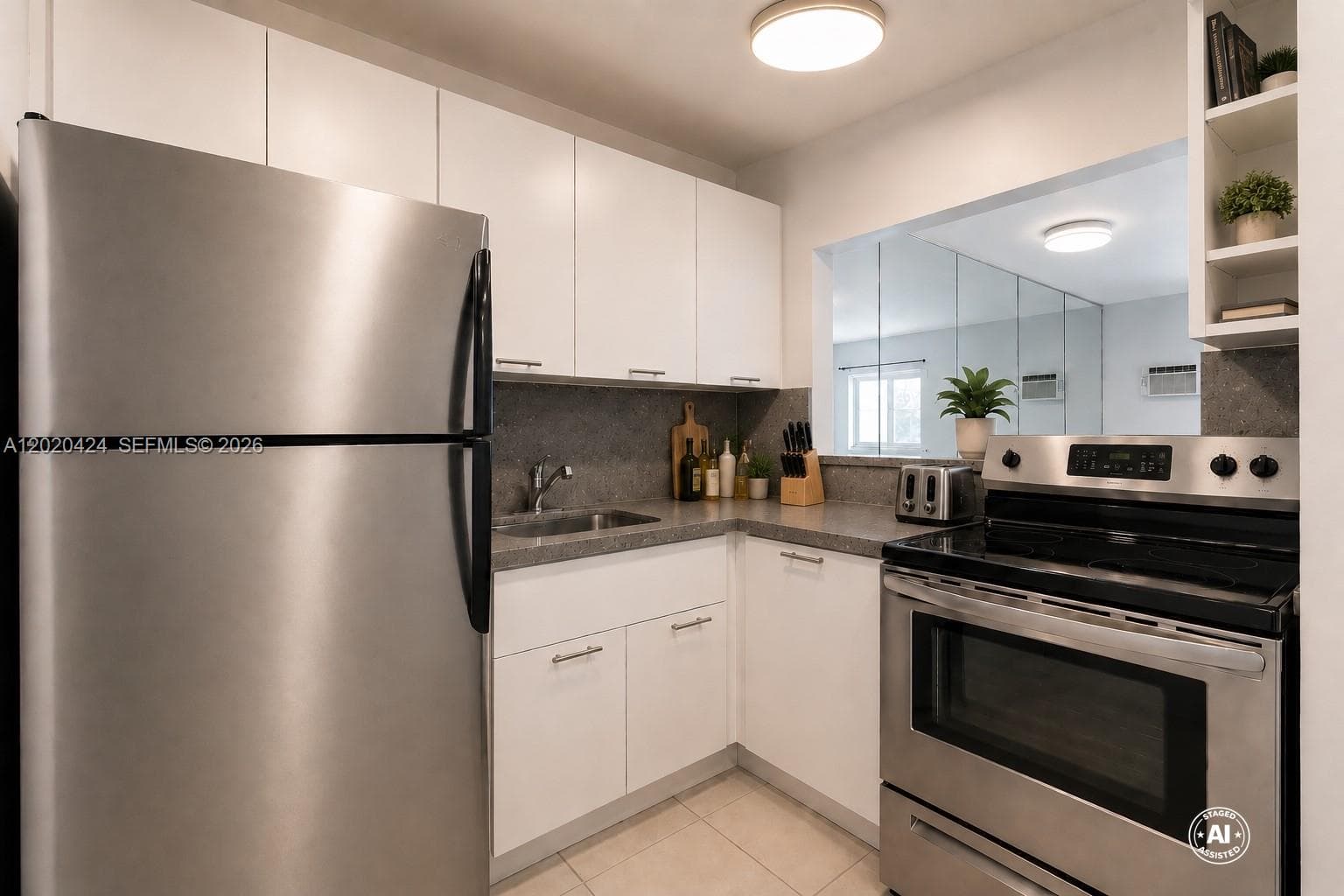 SUNSHINE BAY CONDO · #417 in Miami Beach - Photo 8