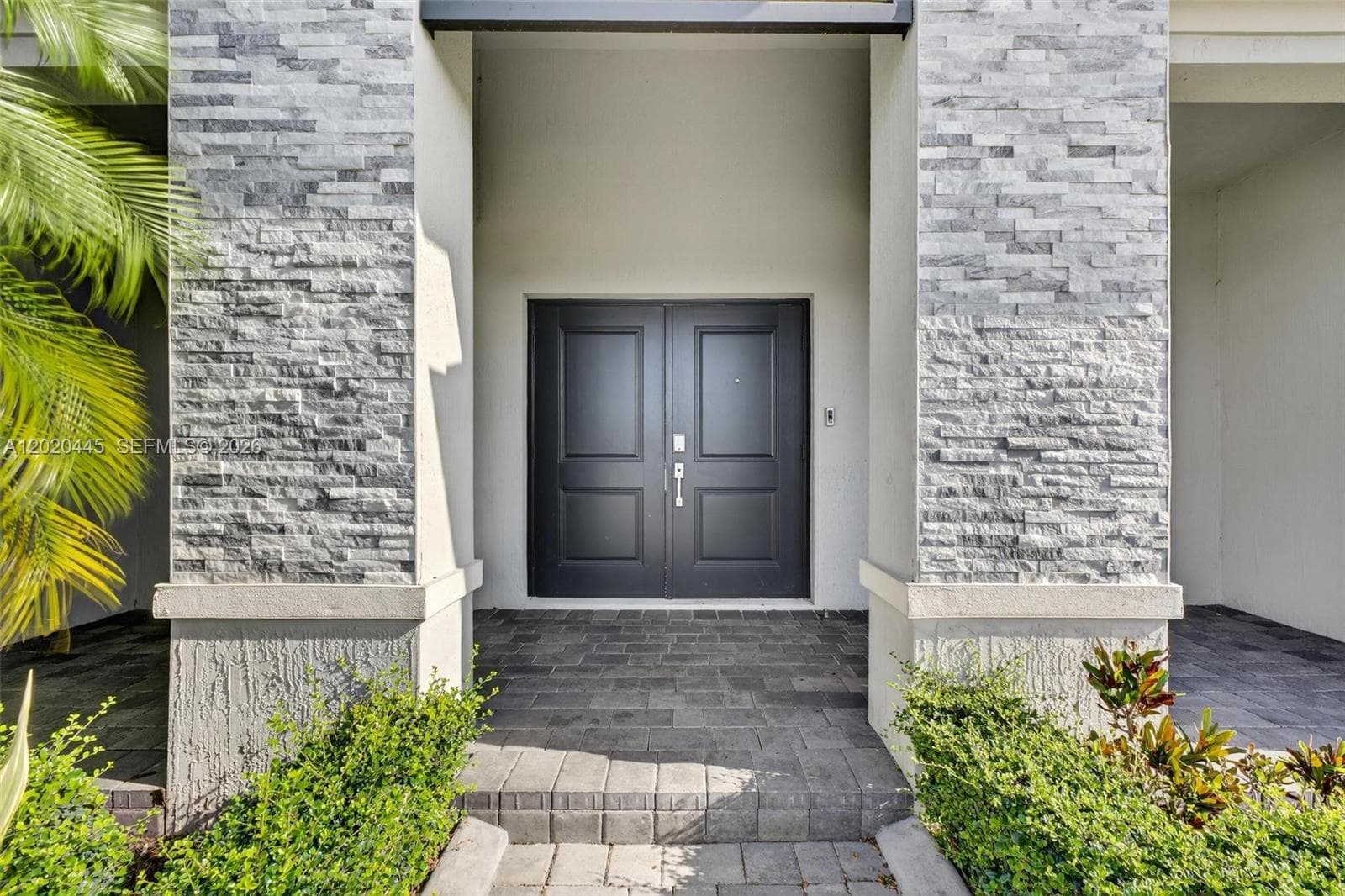 16767 SW 290th Ln photo 7