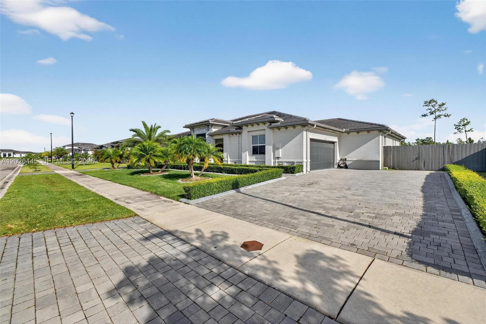 16767 SW 290th Ln photo 4