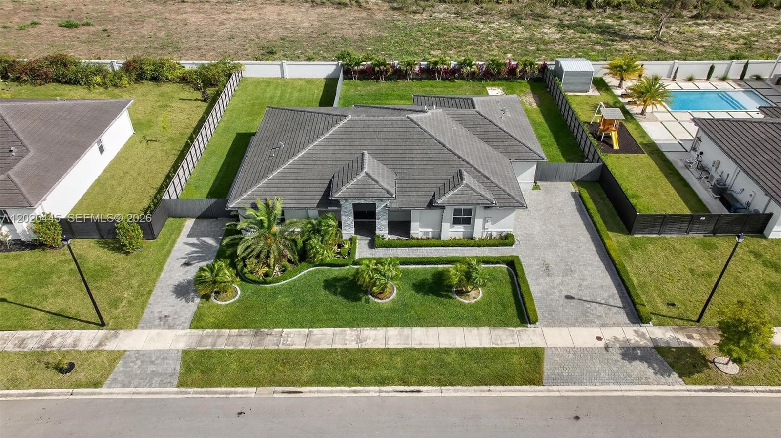 16767 SW 290th Ln photo 8