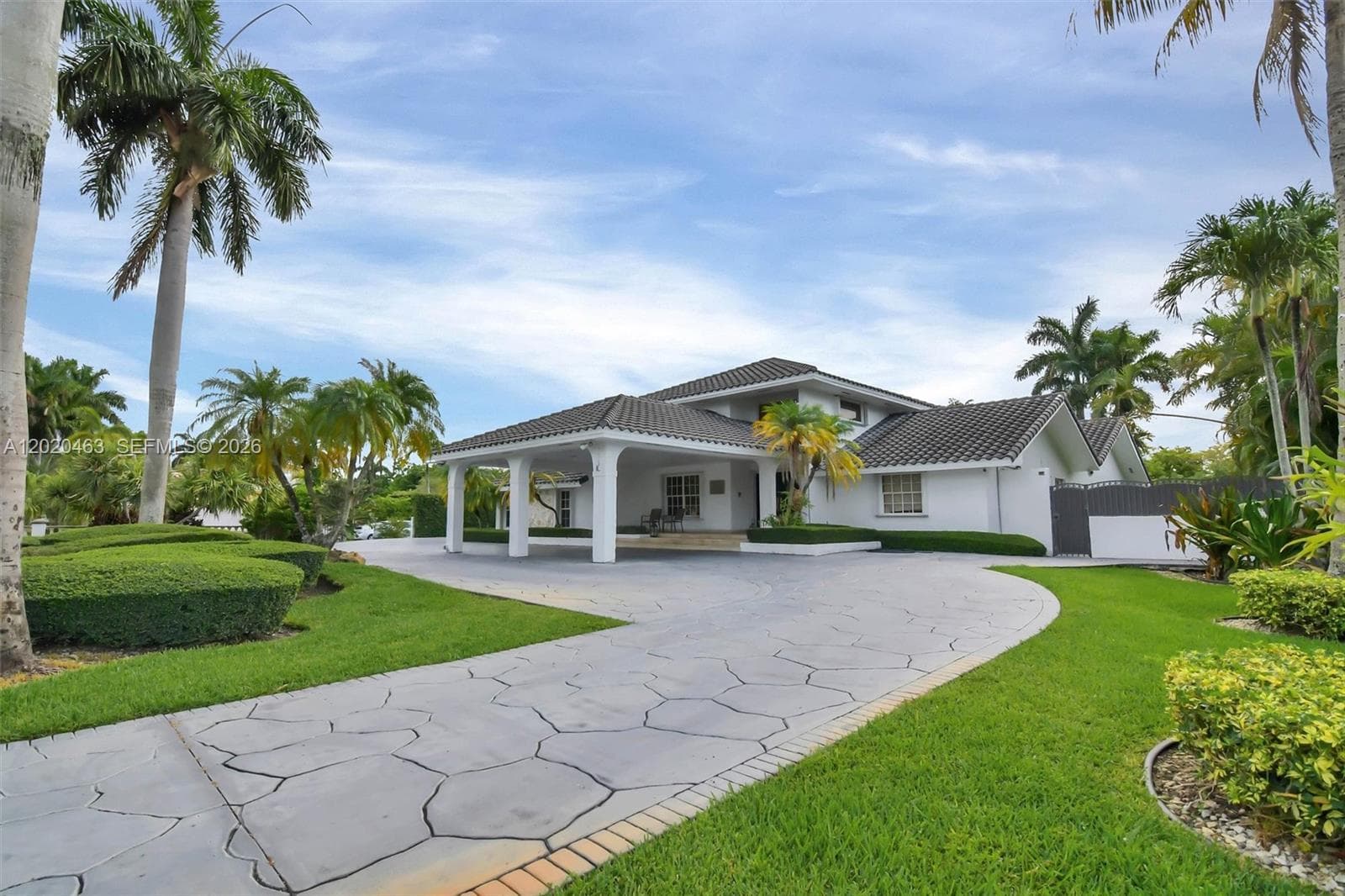 3401 SW 129th Ave photo 2