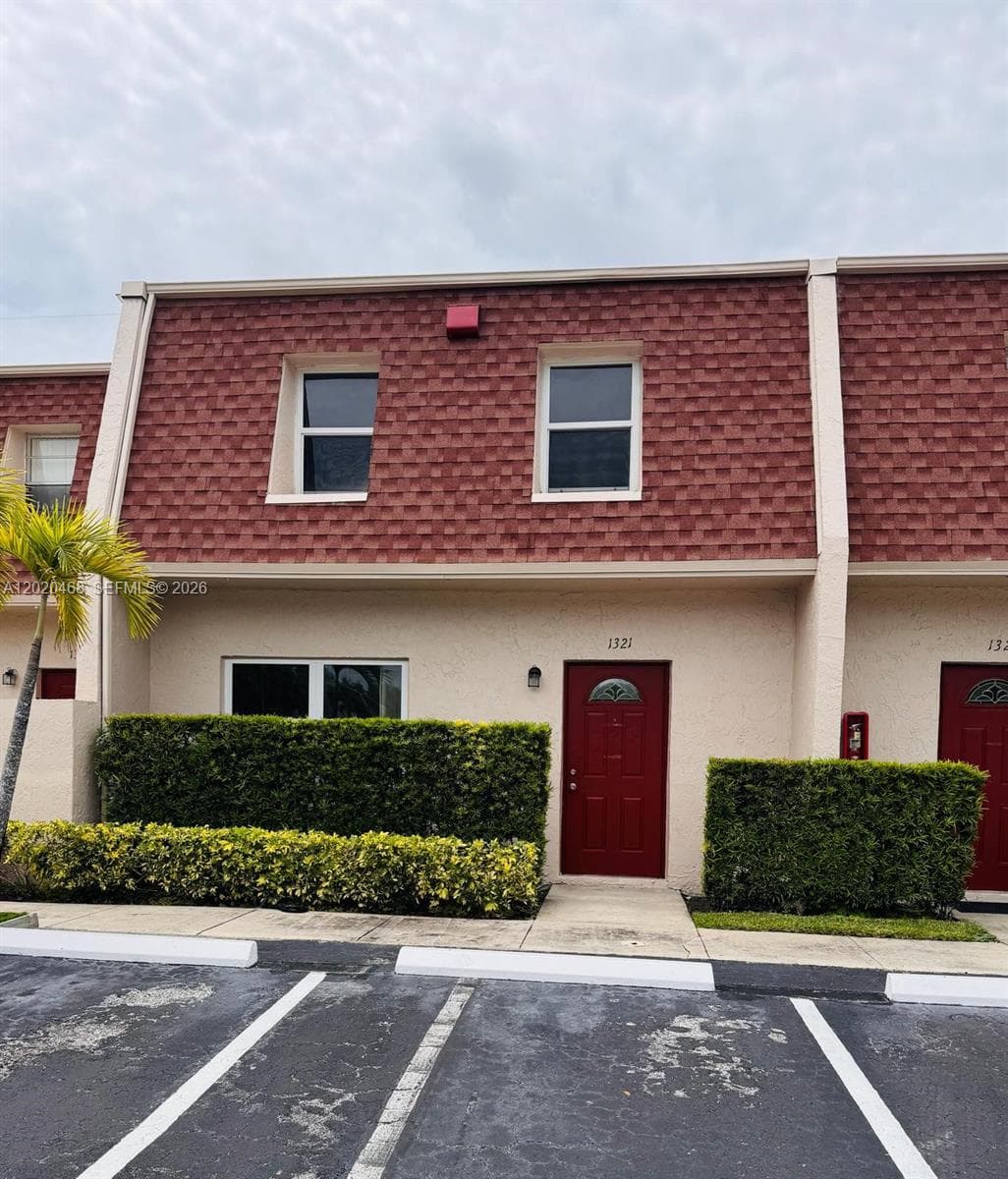 Blue Lake · #60 in Pompano Beach - Photo 2