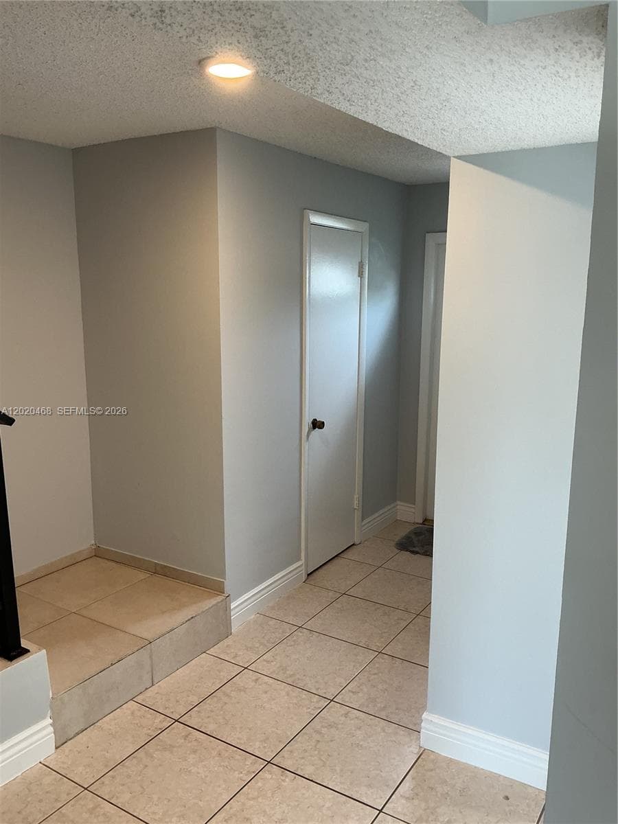 Blue Lake · #60 in Pompano Beach - Photo 8