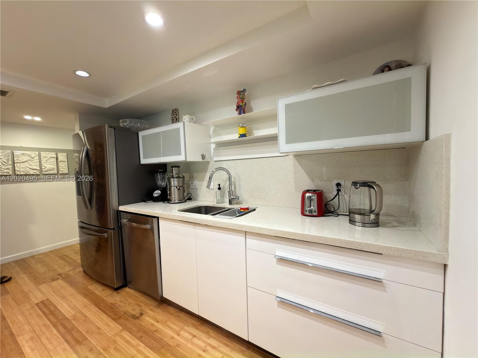 DESOTO PARK NORTH CONDO · #3331 in Hallandale Beach - Photo 4