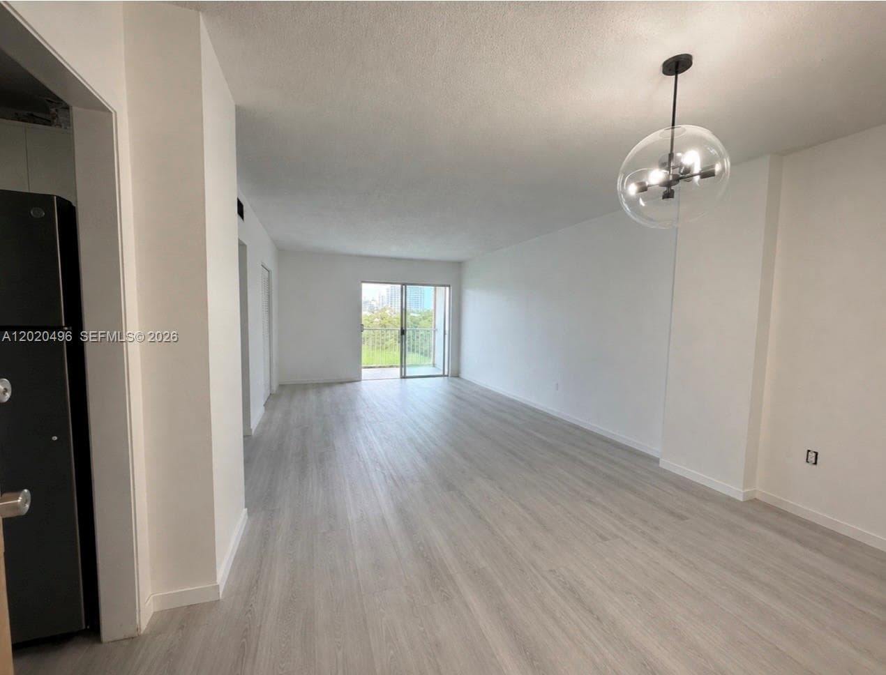 COASTAL TOWERS CONDO · #811 in Sunny Isles Beach - Photo 2
