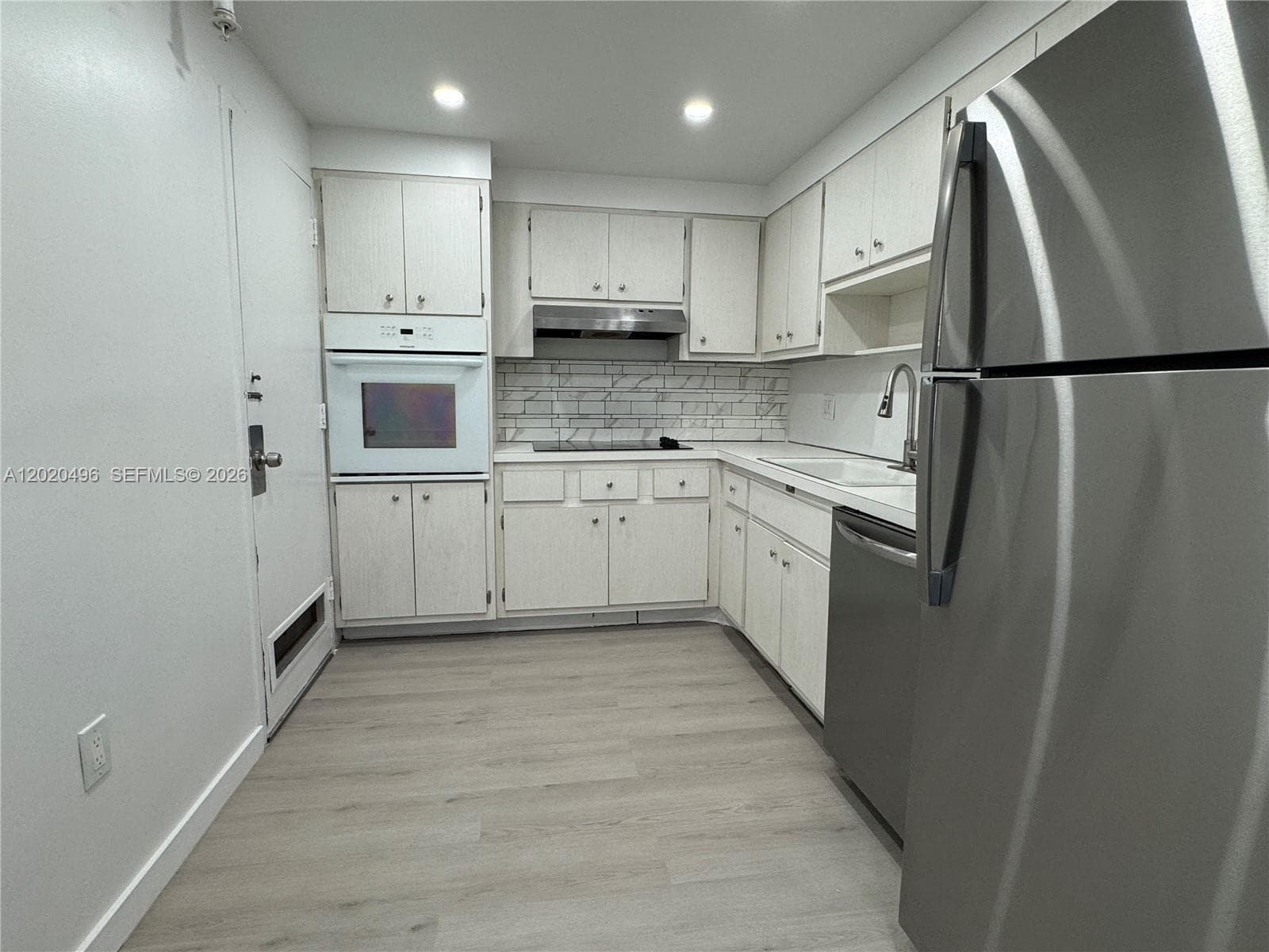 COASTAL TOWERS CONDO · #811 in Sunny Isles Beach - Photo 6