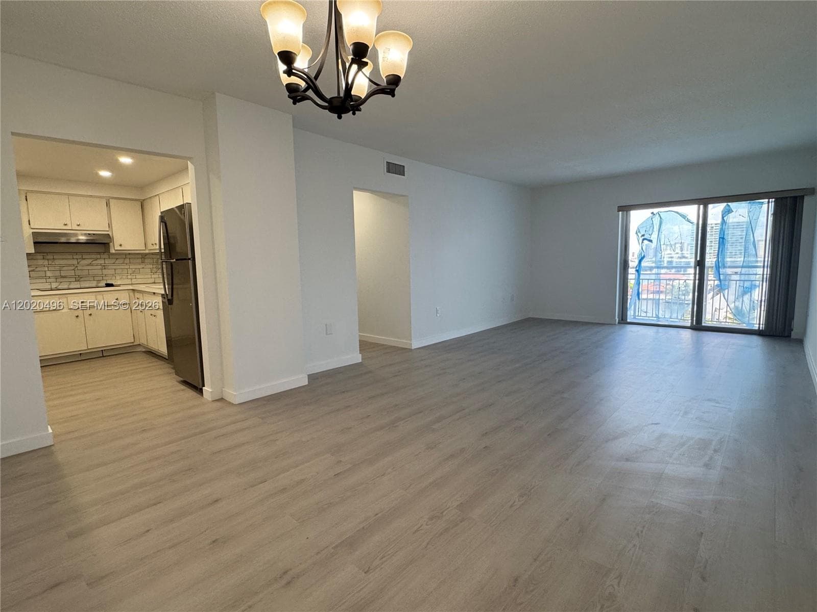 COASTAL TOWERS CONDO · #811 in Sunny Isles Beach - Photo 7