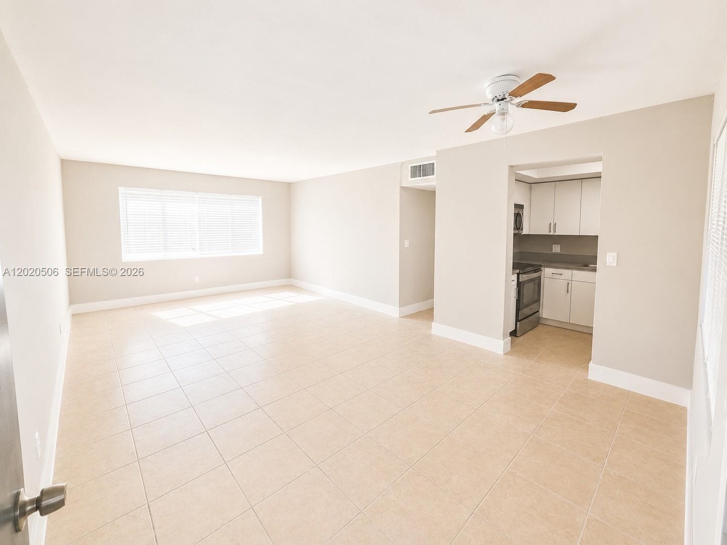 THE WHITE HOUSE CONDO · #106 in North Miami - Photo 6
