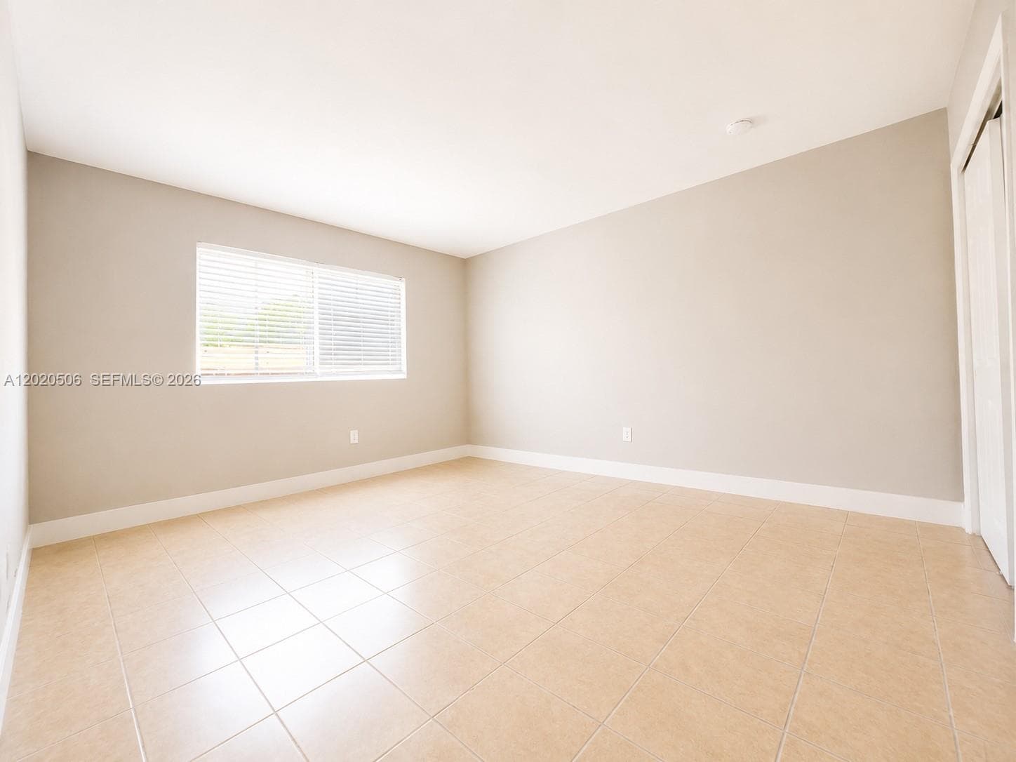 THE WHITE HOUSE CONDO · #106 in North Miami - Photo 18