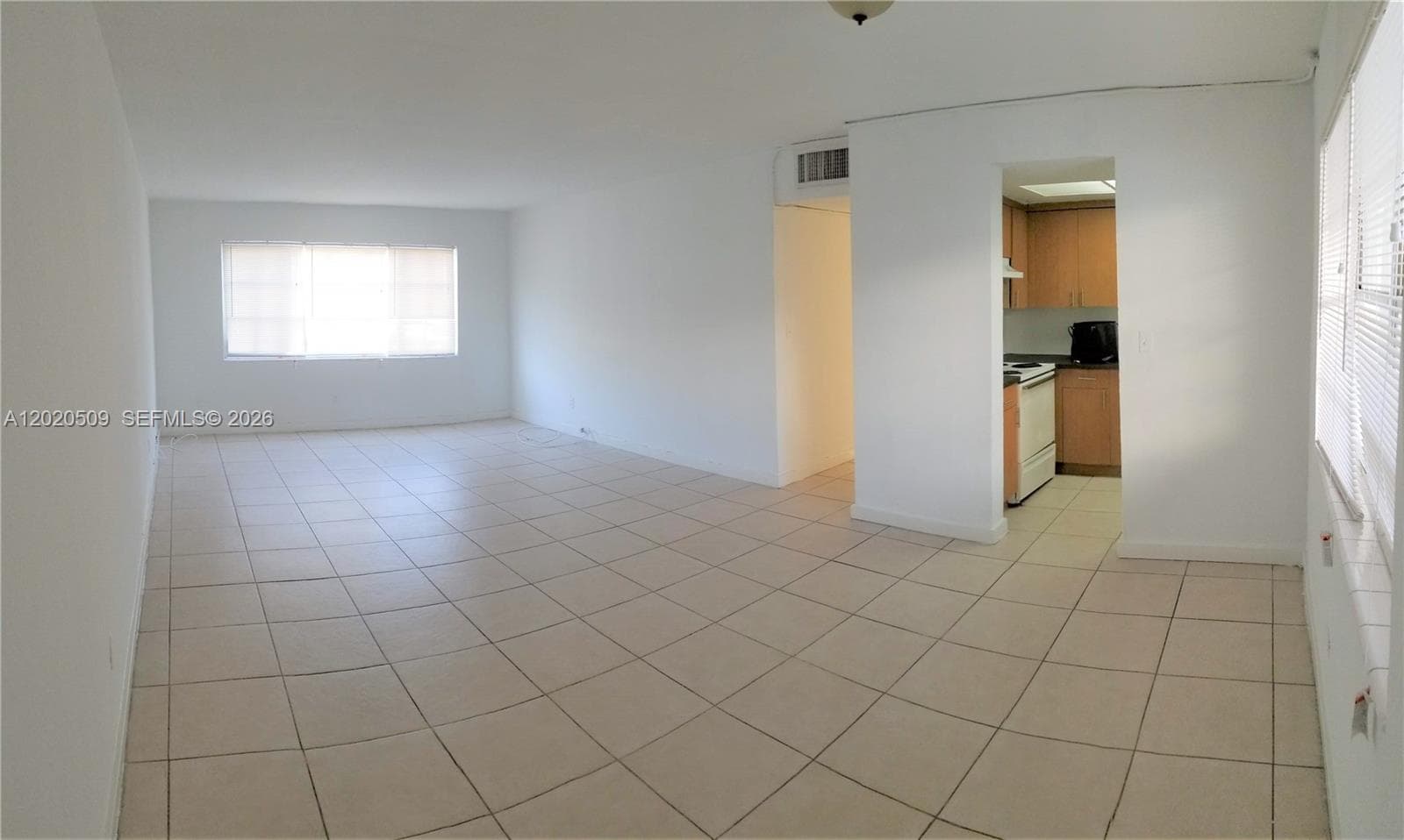 THE WHITE HOUSE CONDO · #113 in North Miami - Photo 6
