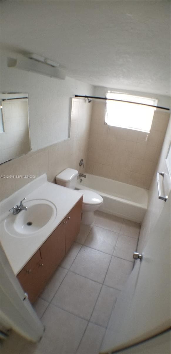 THE WHITE HOUSE CONDO · #113 in North Miami - Photo 8