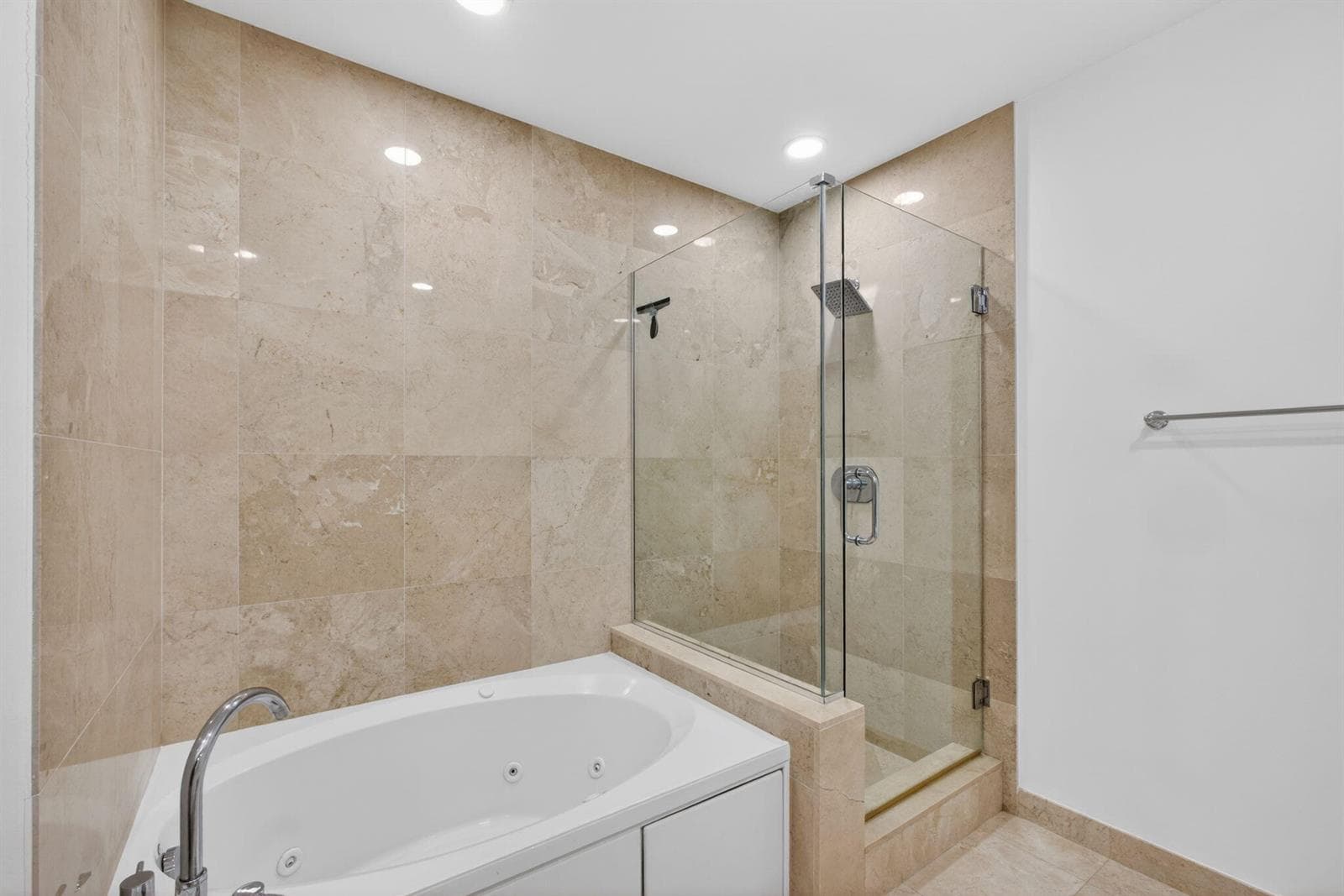 27-web-or-mls-5D1A1543
