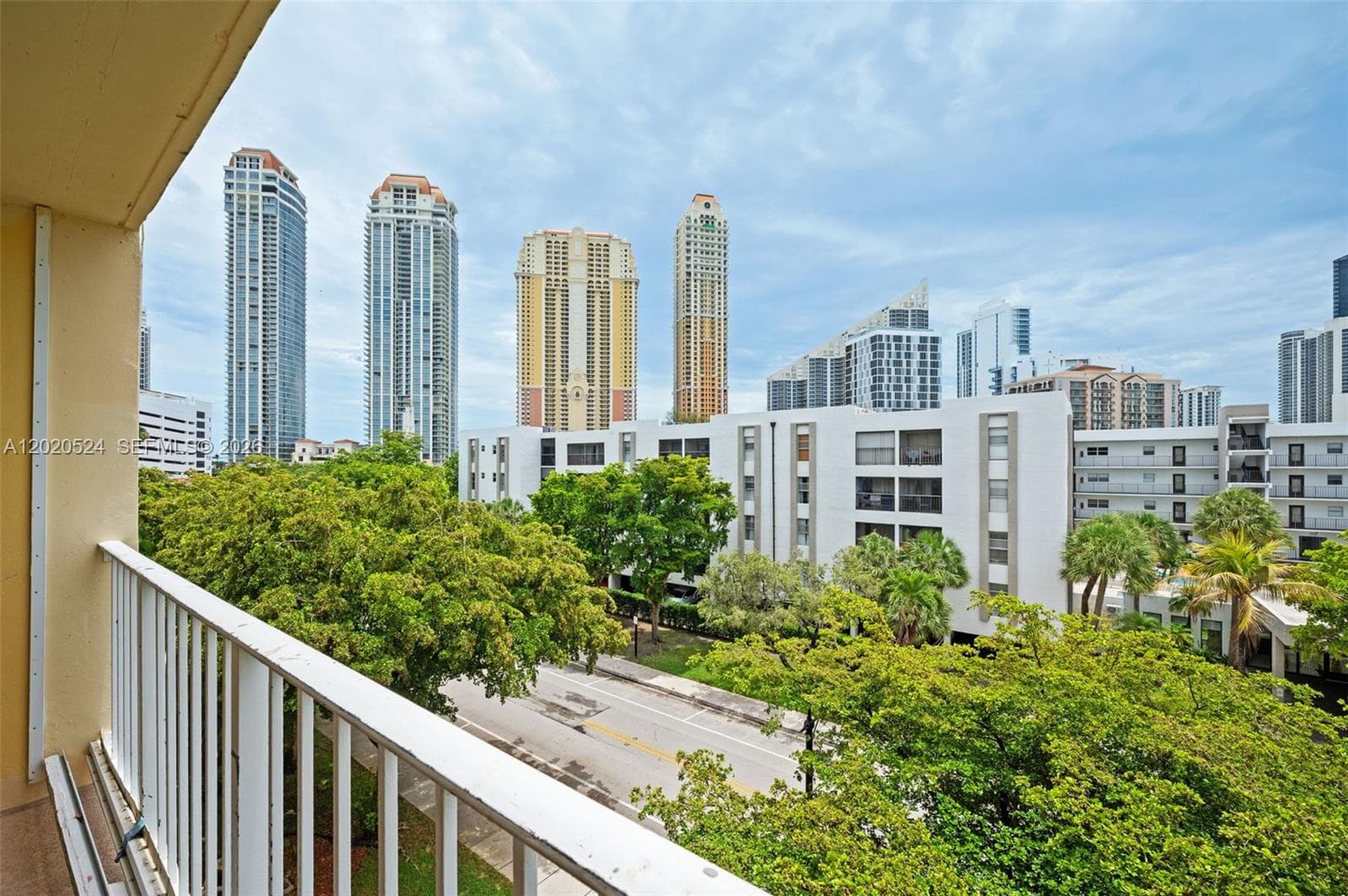 MARBELLA TOWER CONDO · #505 in Sunny Isles Beach - Photo 27
