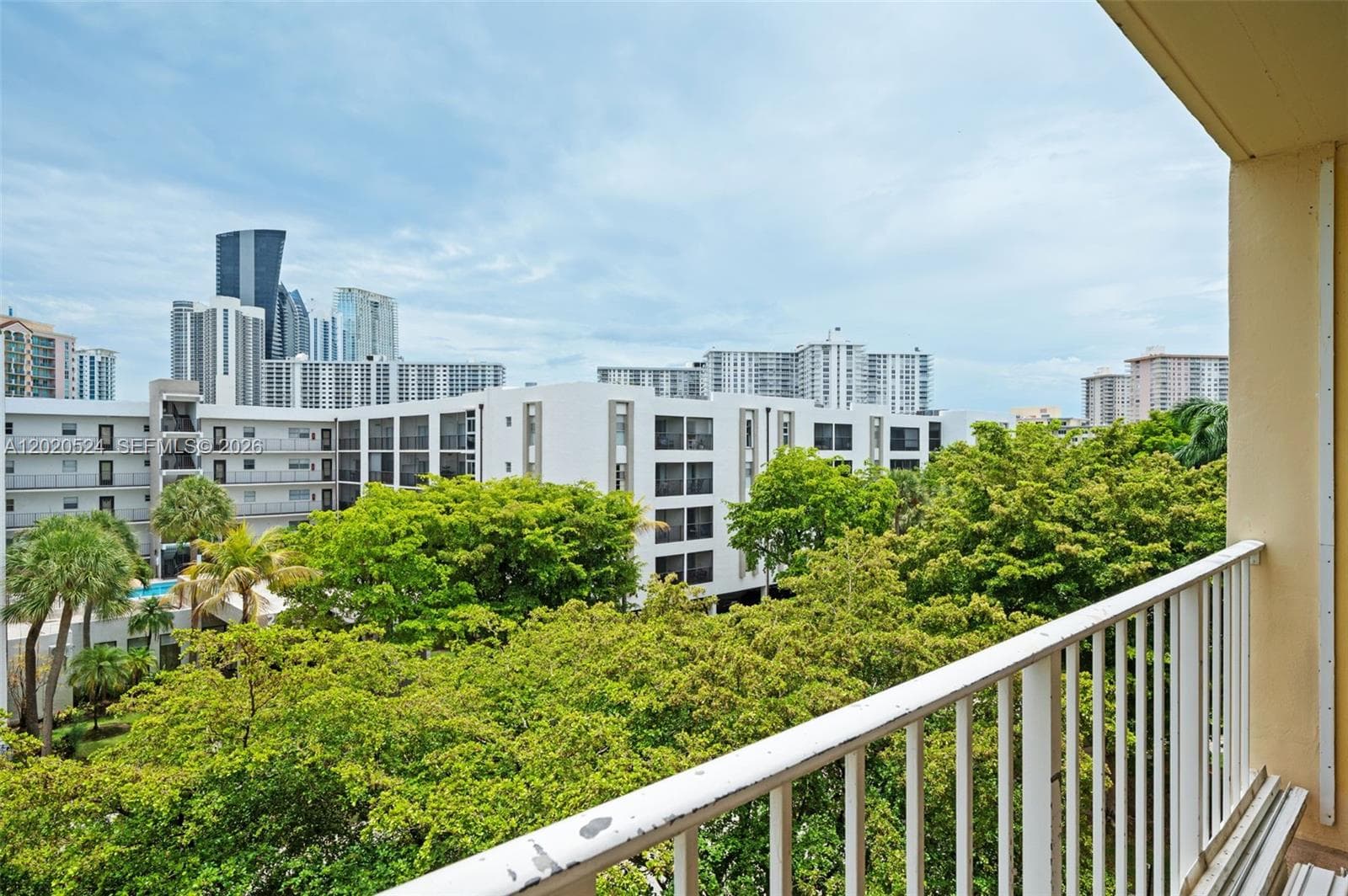 MARBELLA TOWER CONDO · #505 in Sunny Isles Beach - Photo 28