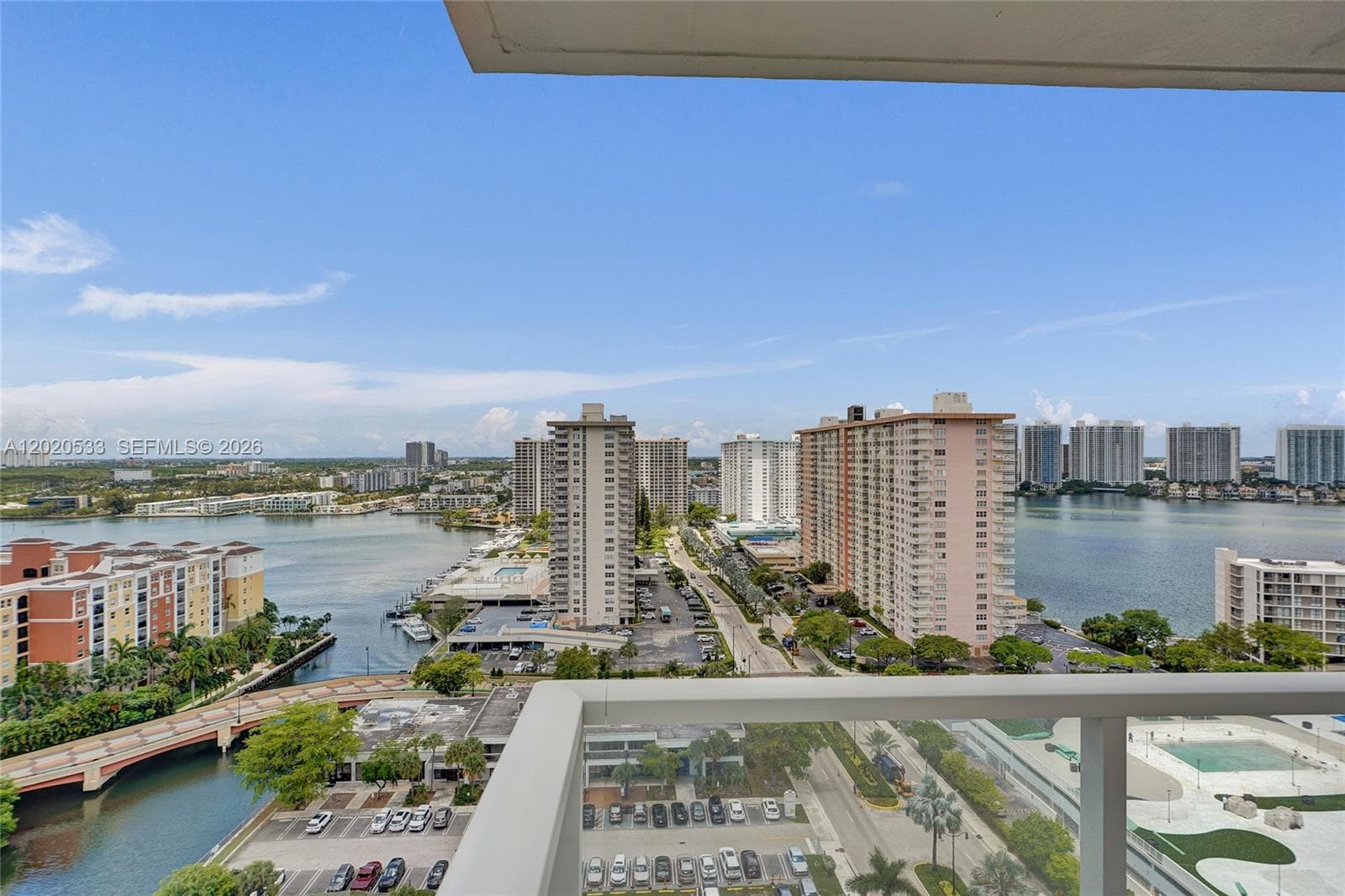 WINSTON TOWER 300 · #2112 in Sunny Isles Beach - Photo 2