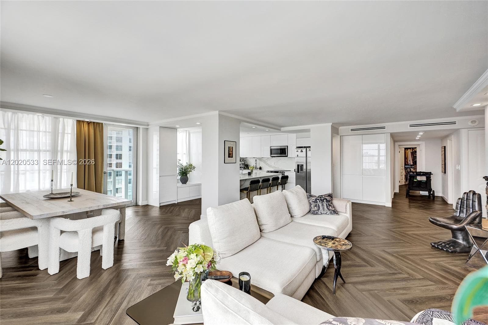 WINSTON TOWER 300 · #2112 in Sunny Isles Beach - Photo 29