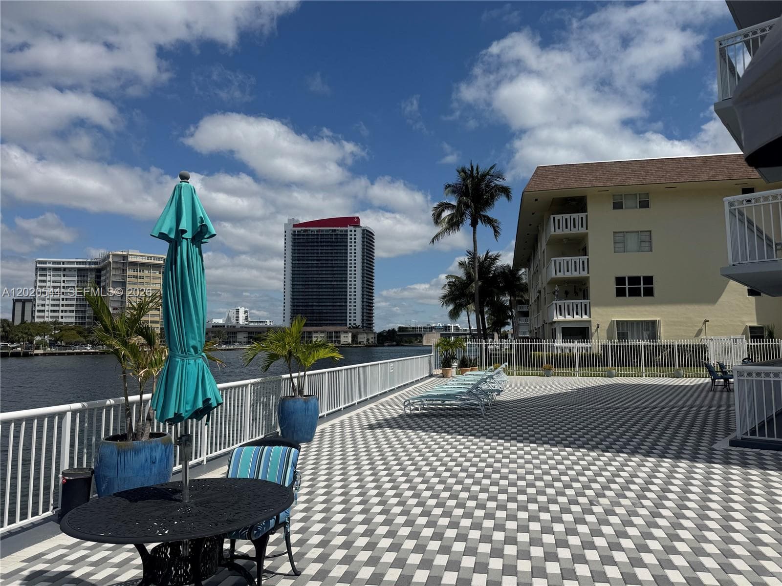 CHELSEA BAYVIEW CONDO · #427 in Hallandale Beach - Photo 3