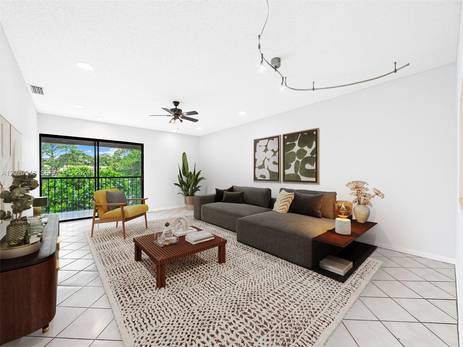 Boca terrace Condo · #204 in Boca Raton - Photo 2