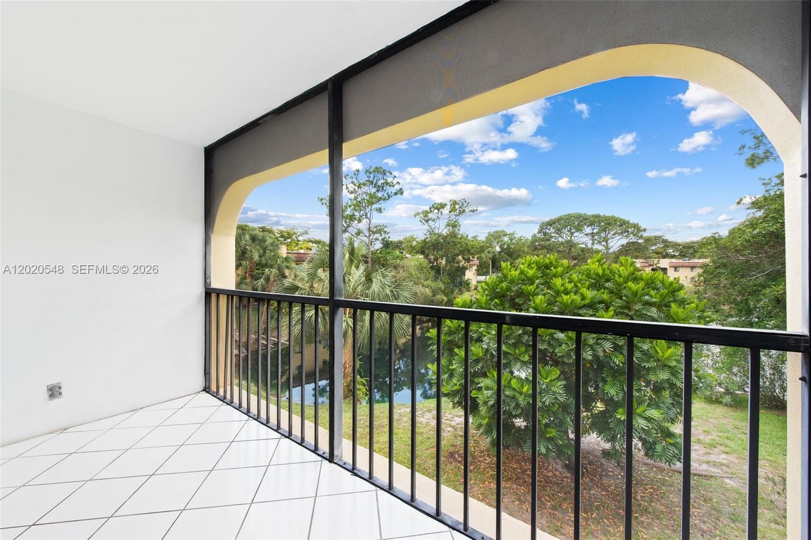 Boca terrace Condo · #204 in Boca Raton - Photo 13