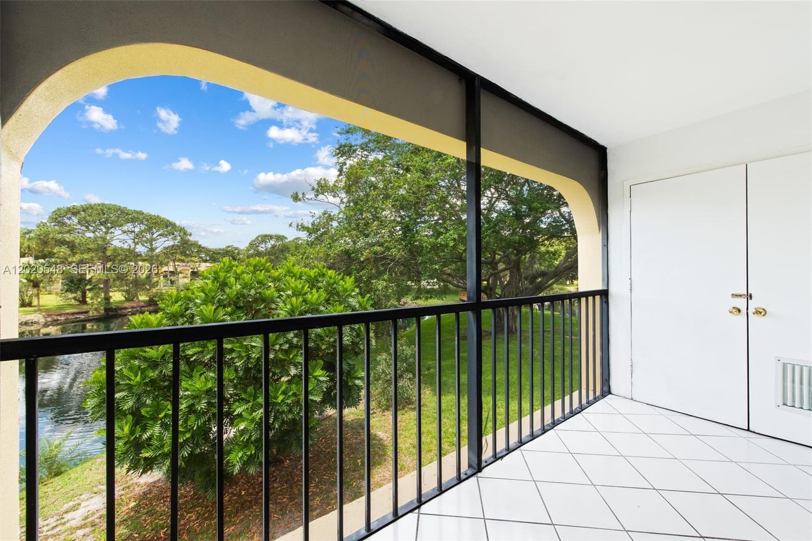 Boca terrace Condo · #204 in Boca Raton - Photo 12