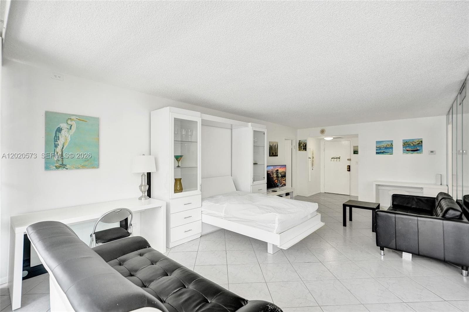 WINSTON TOWERS 400 · #1611 in Sunny Isles Beach - Photo 2