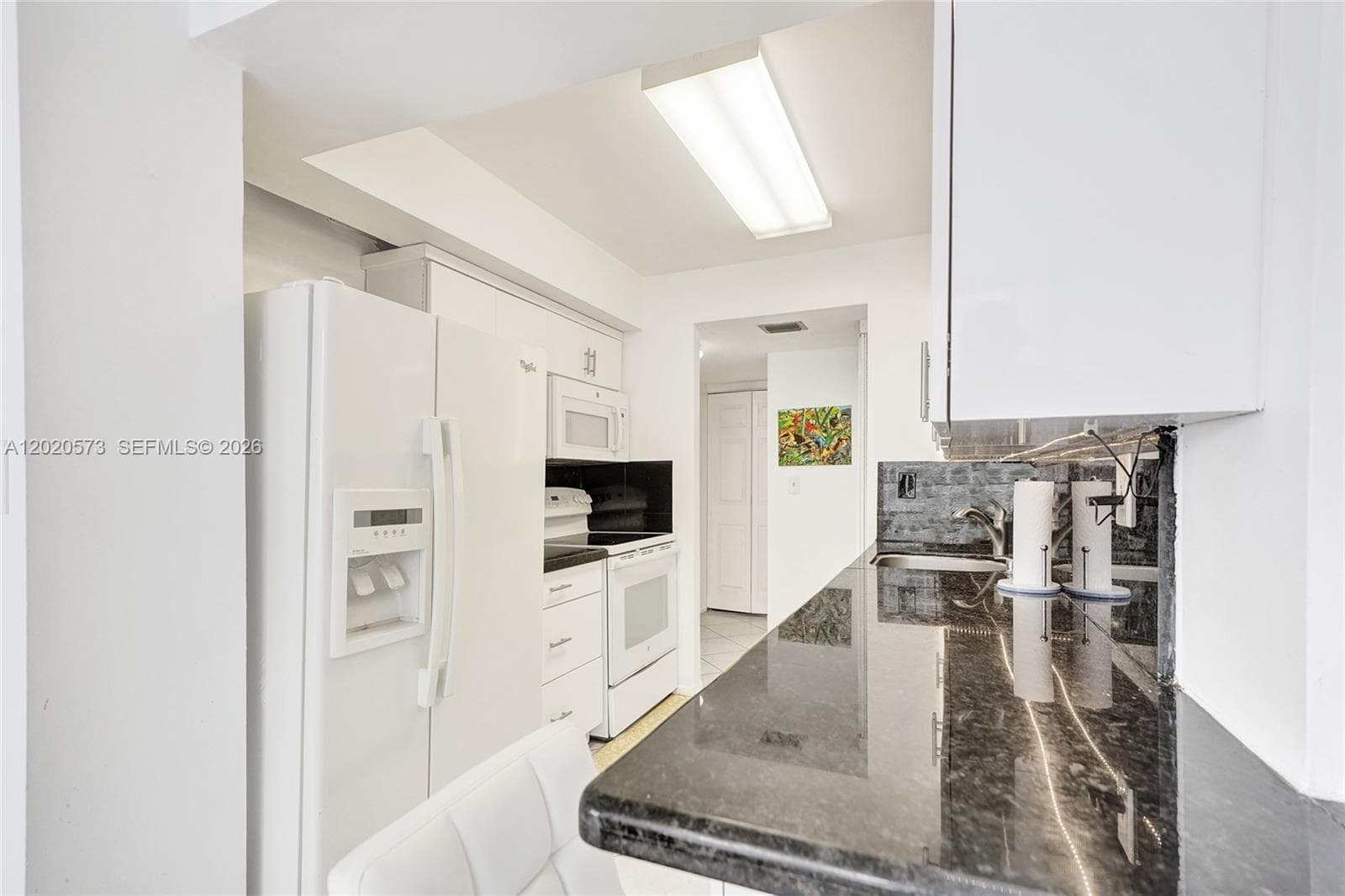 WINSTON TOWERS 400 · #1611 in Sunny Isles Beach - Photo 3