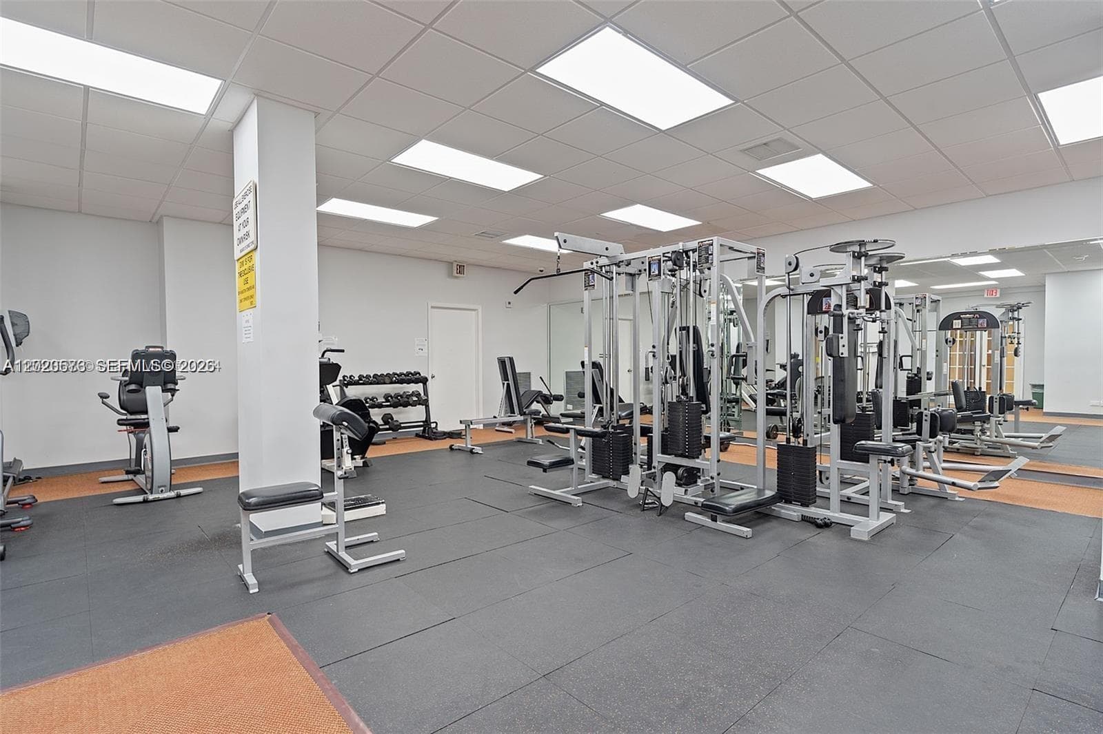 WINSTON TOWERS 400 · #1611 in Sunny Isles Beach - Photo 30