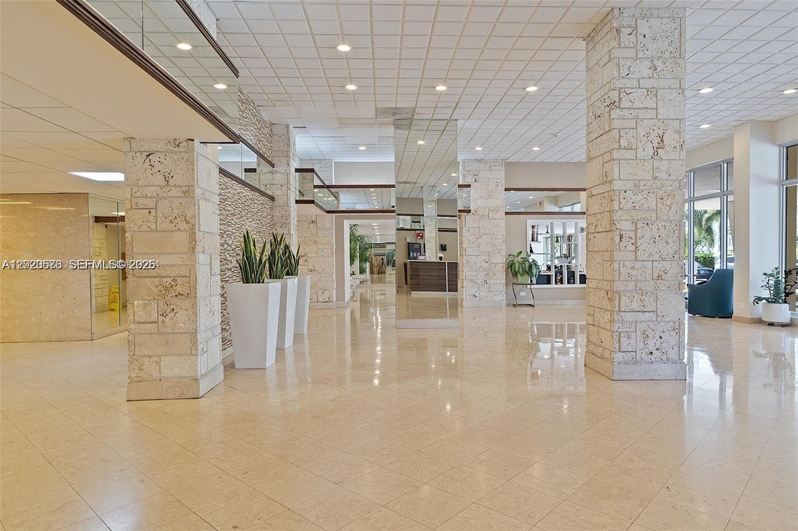 WINSTON TOWERS 400 · #1611 in Sunny Isles Beach - Photo 34