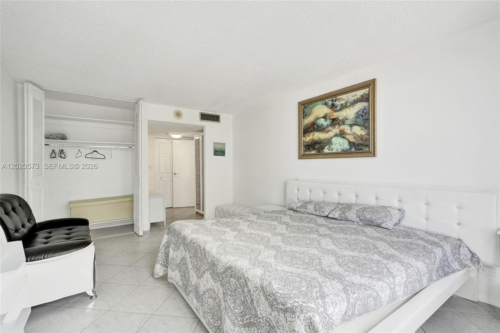 WINSTON TOWERS 400 · #1611 in Sunny Isles Beach - Photo 15