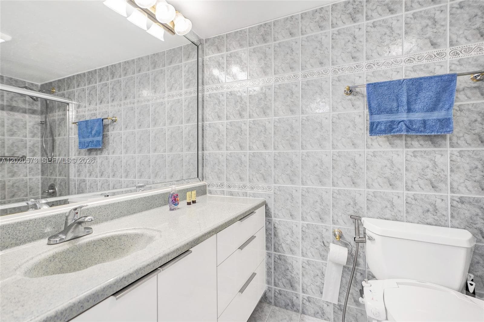 WINSTON TOWERS 400 · #1611 in Sunny Isles Beach - Photo 21