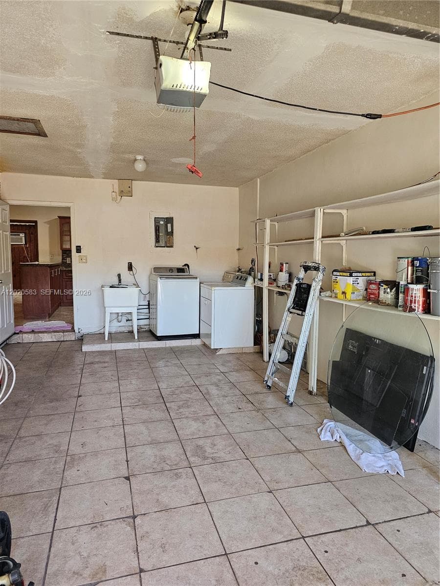 15851 NW 37th Ct photo 19