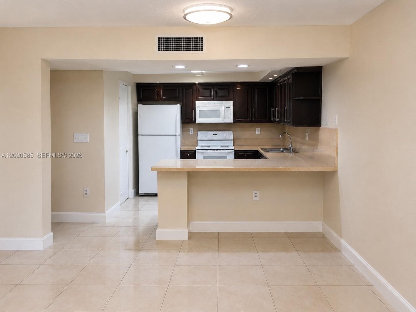 Calusa Village Club · #406-CS in Kendall - Photo 1