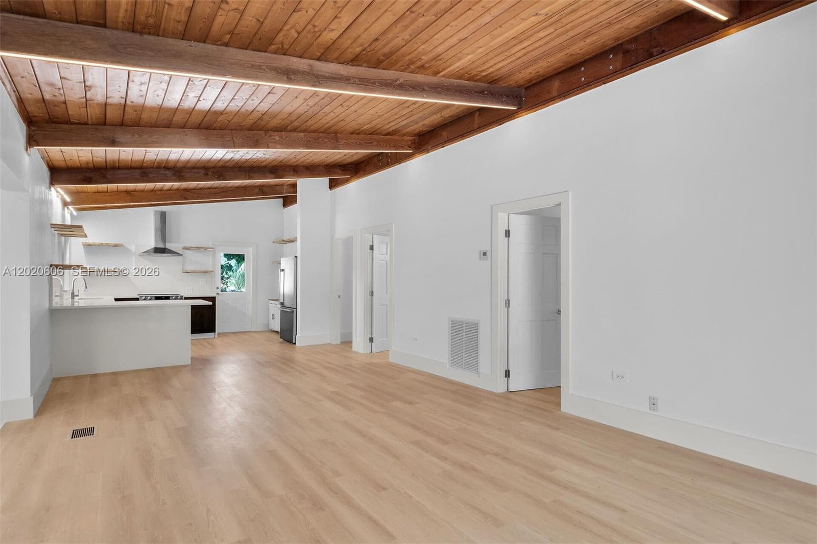 178 Coral Ave photo 16