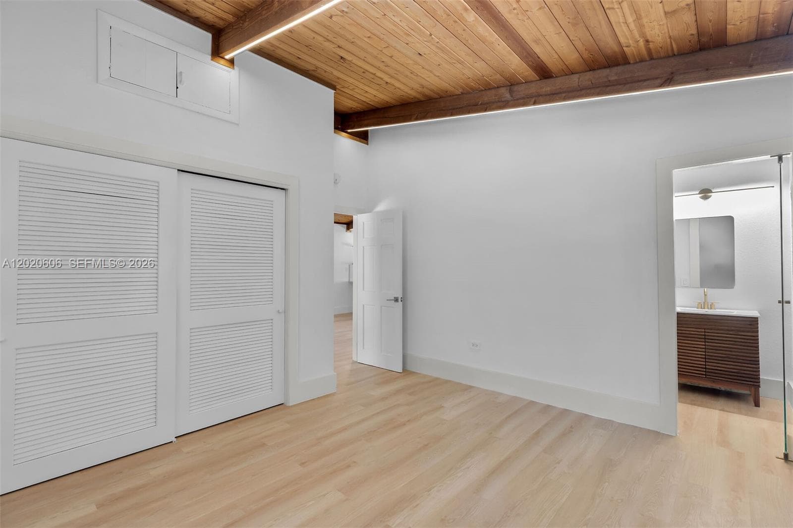 178 Coral Ave photo 22