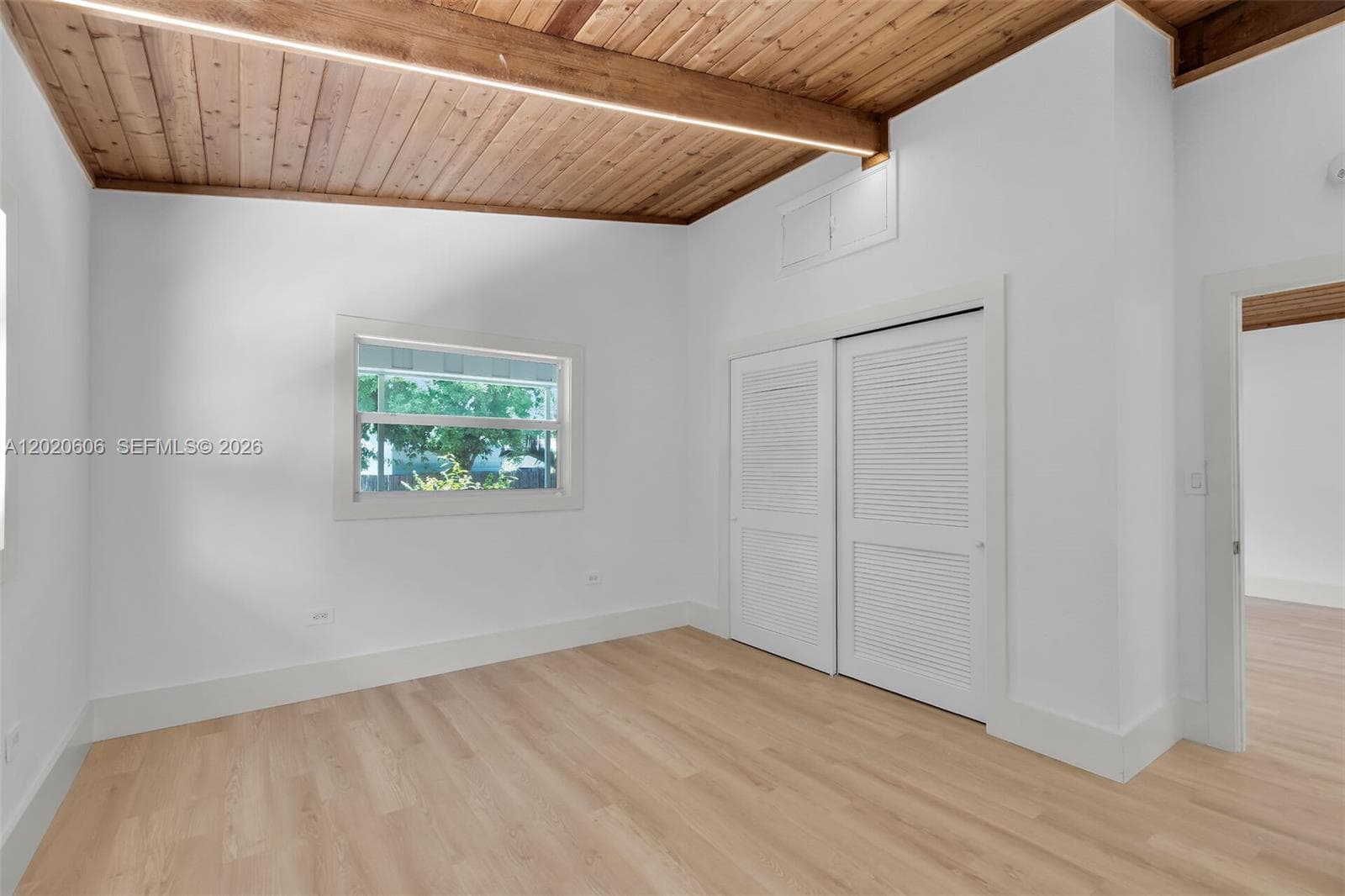 178 Coral Ave photo 20