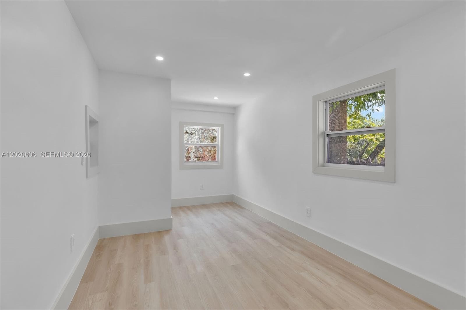 178 Coral Ave photo 30