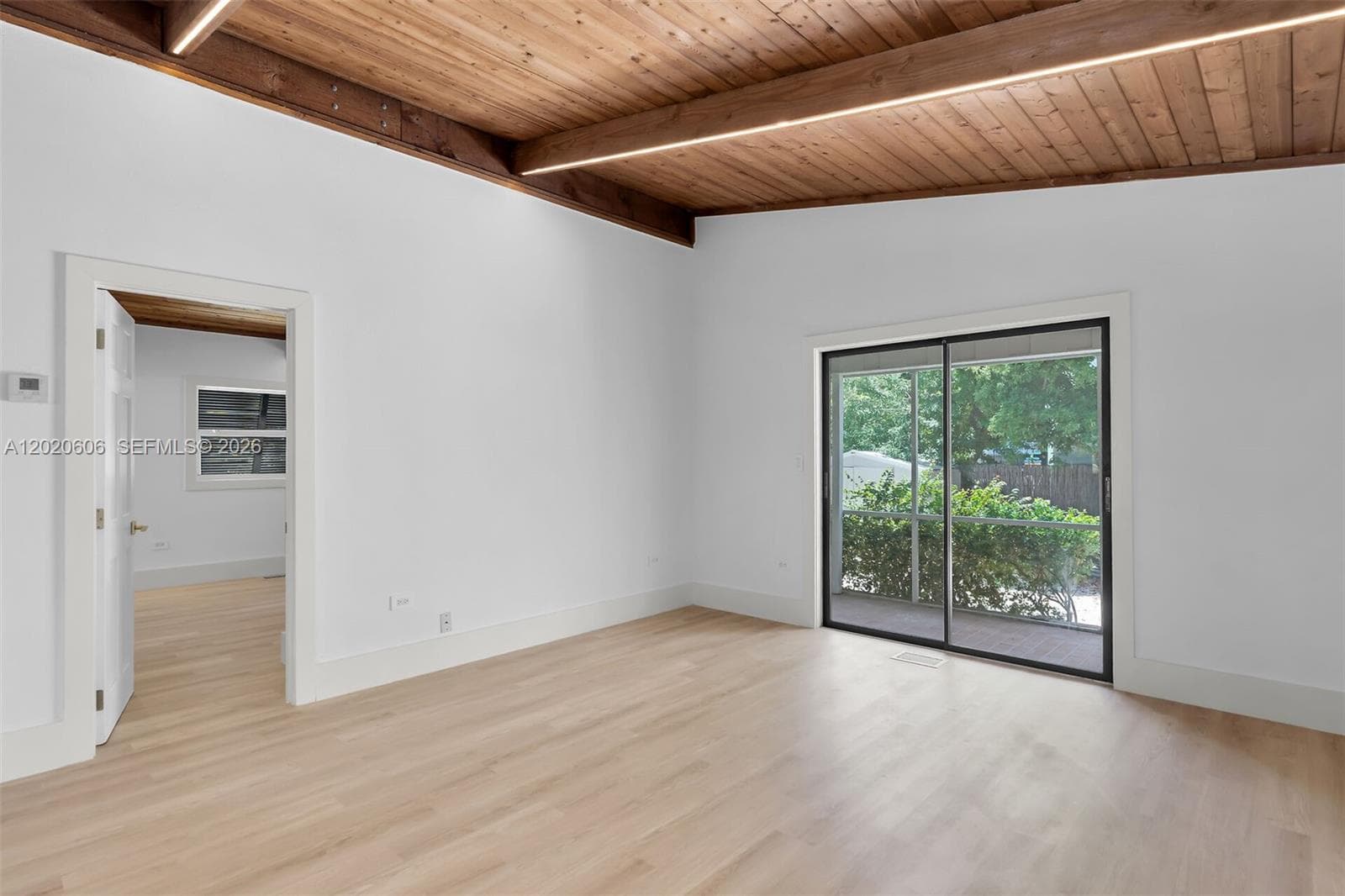 178 Coral Ave photo 18
