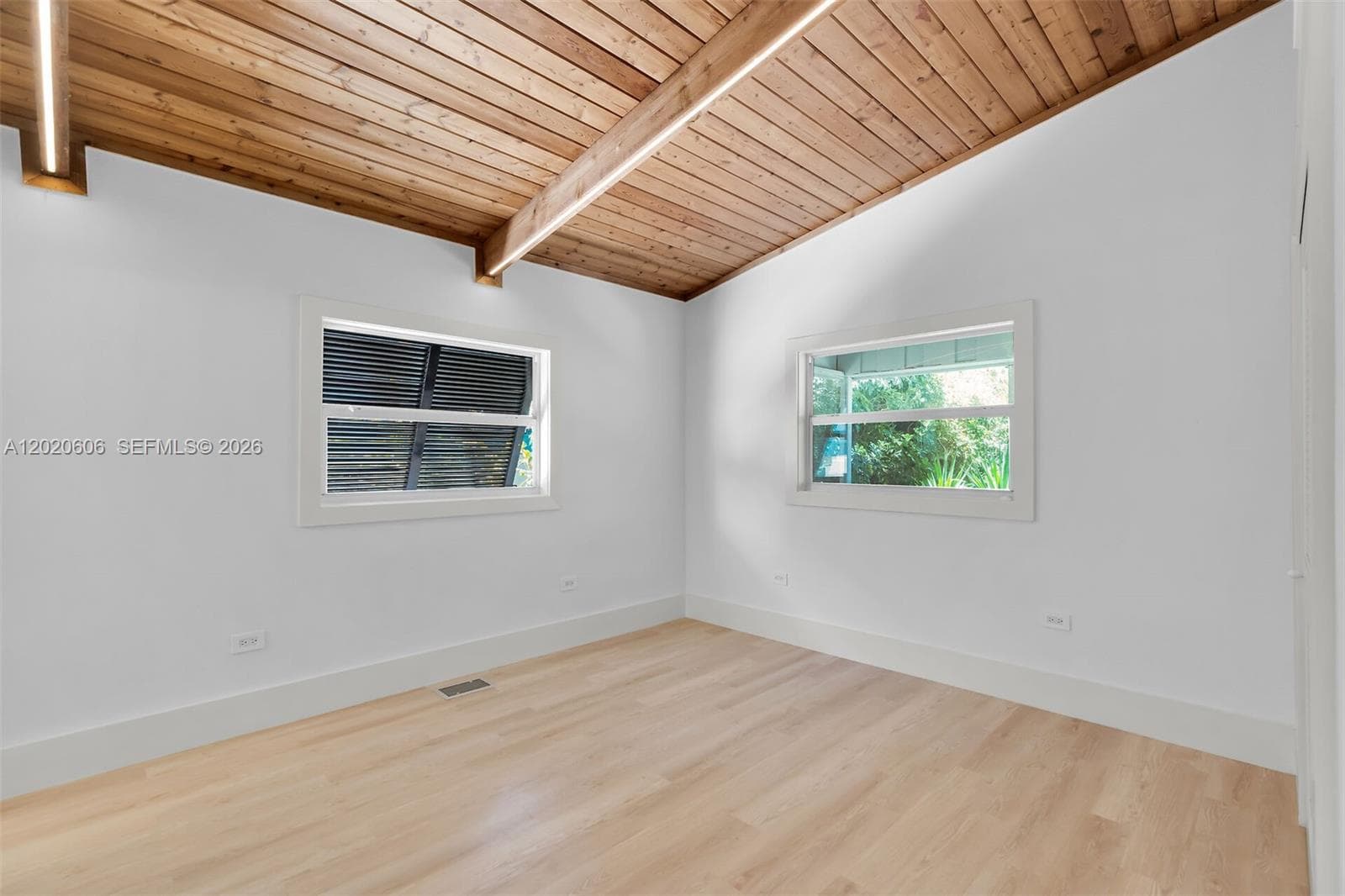 178 Coral Ave photo 19