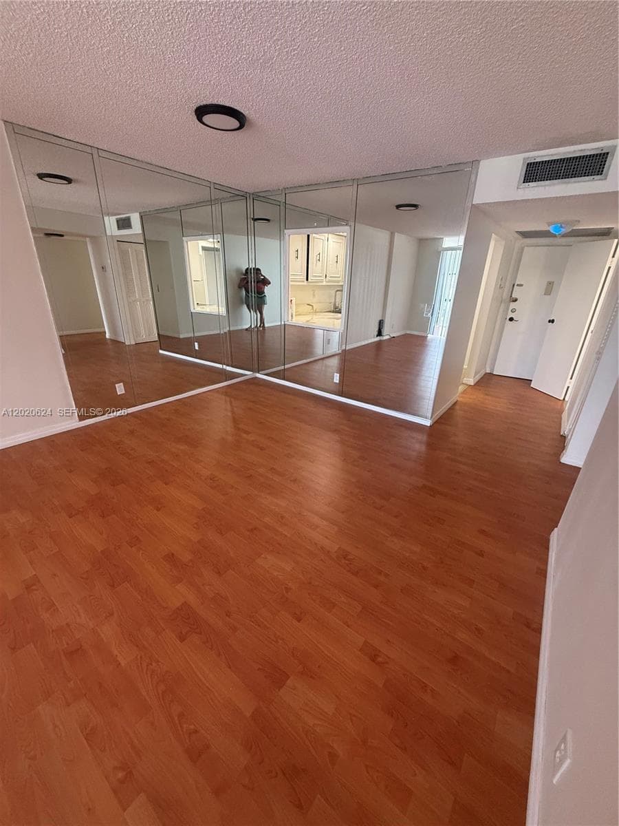 OCEANVIEW PARK CONDO · #406 in Hallandale Beach - Photo 10