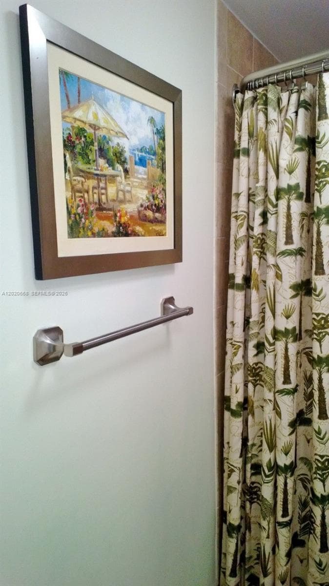 LSOLEI AT HALLANDALE BEAC · #116 in Hallandale Beach - Photo 2