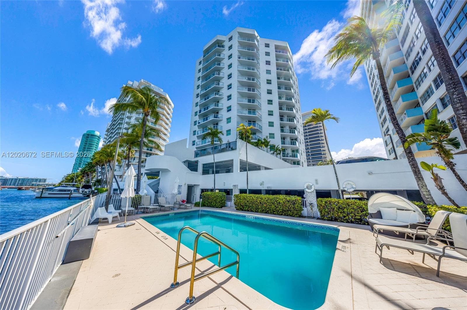 LA RIVE GAUCHE CONDO · #1007 in Miami Beach - Photo 3