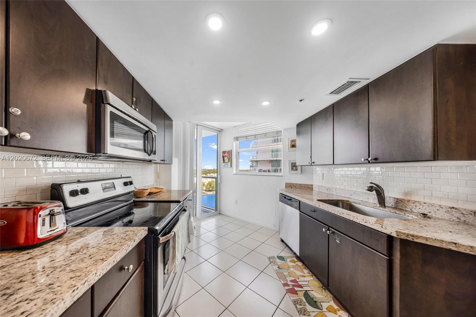 LA RIVE GAUCHE CONDO · #1007 in Miami Beach - Photo 10