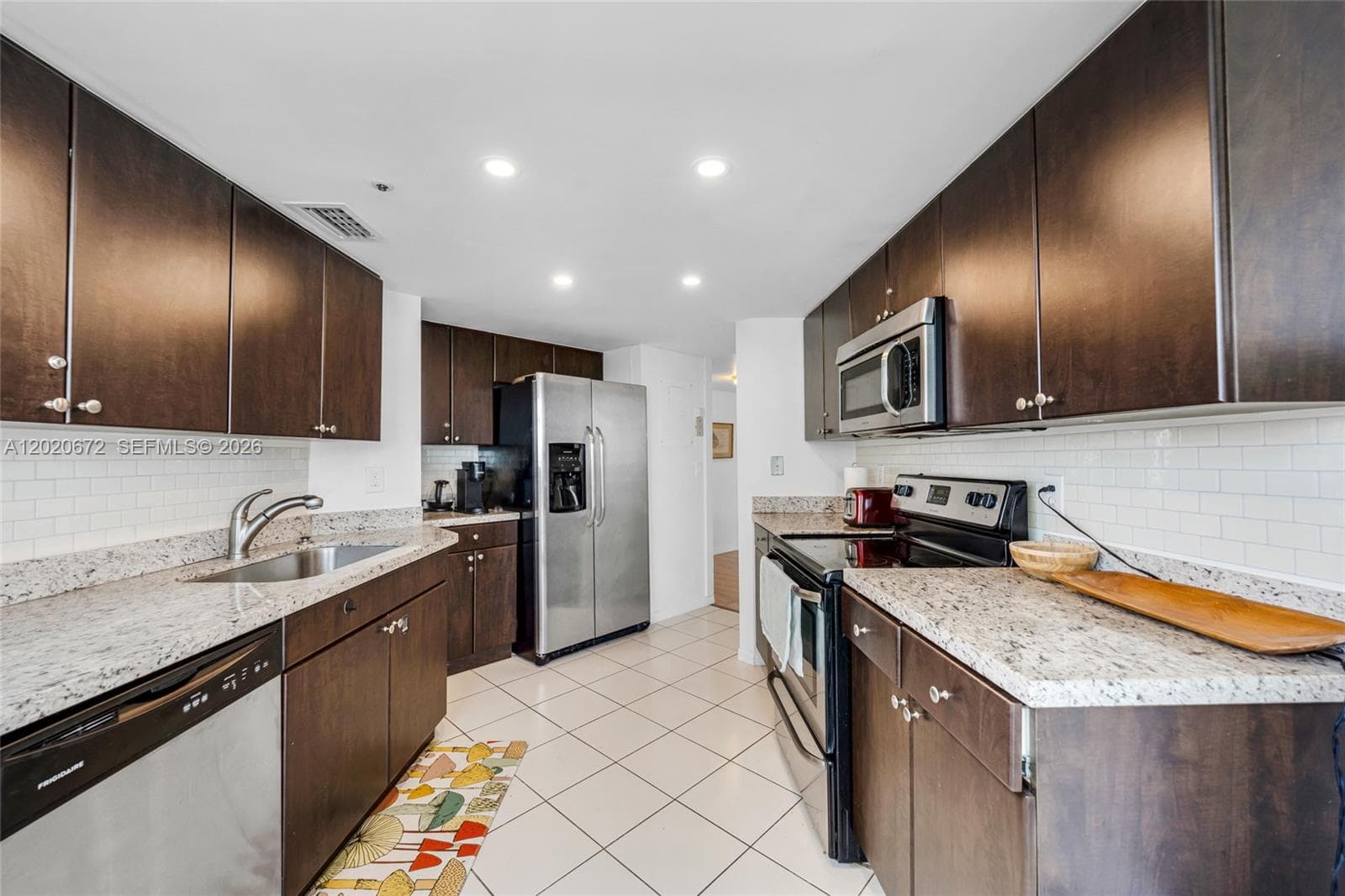 LA RIVE GAUCHE CONDO · #1007 in Miami Beach - Photo 11