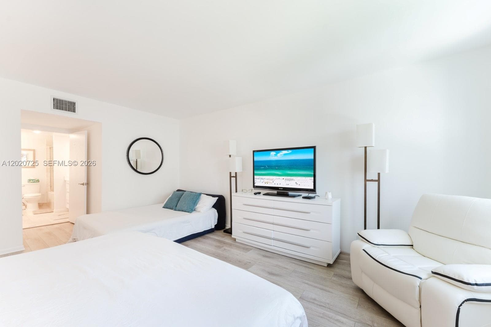 Roney Palace · #804 in Miami Beach - Photo 11